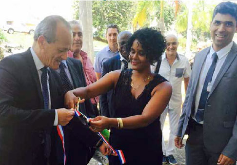 2017 : inauguration de la Fête de la Science à la Réunion - Elvire Teza ouvre le Village des Sciences de l'université