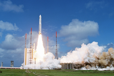 Décollage du lanceur Ariane 5