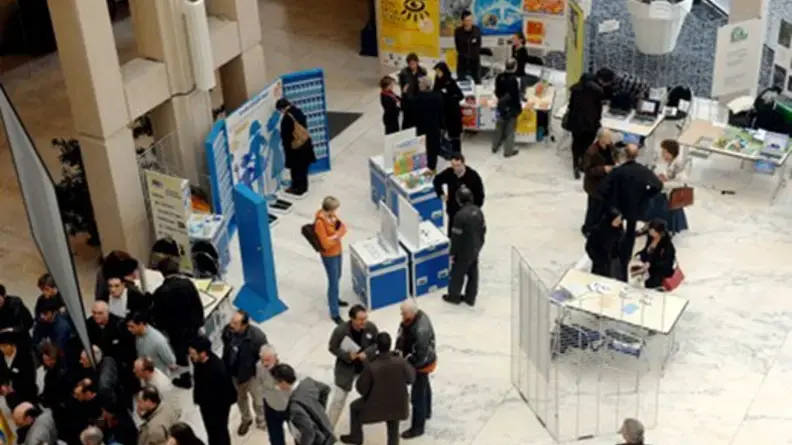 CSTI Ligérienne. Expo science à l'hôtel de région