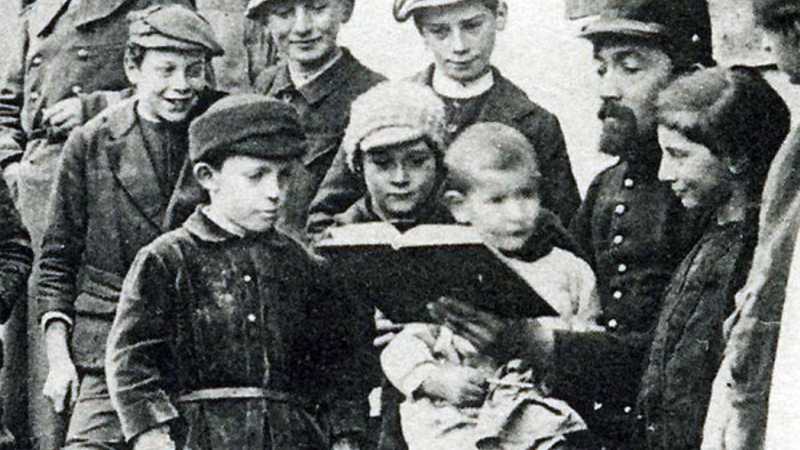 Ecole en plein air, durant la première guerre mondial