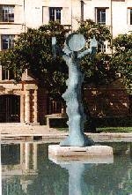 La spirale, sculpture fontaine en bronze