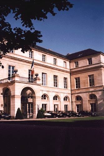 Le pavillon Boncourt, vu de profil