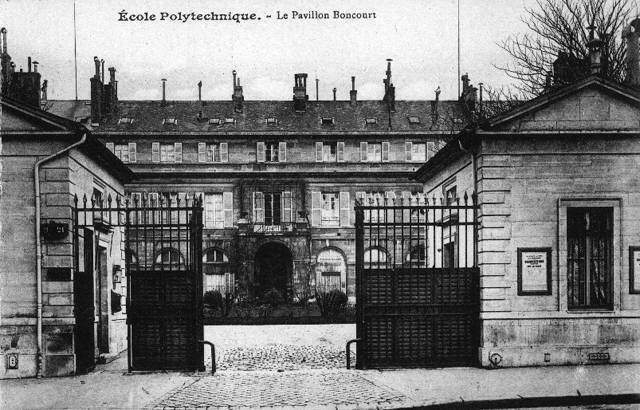 Entrée du Pavillon Boncourt