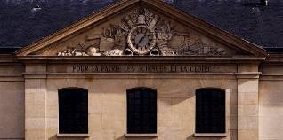 Horloge du pavillon Foch