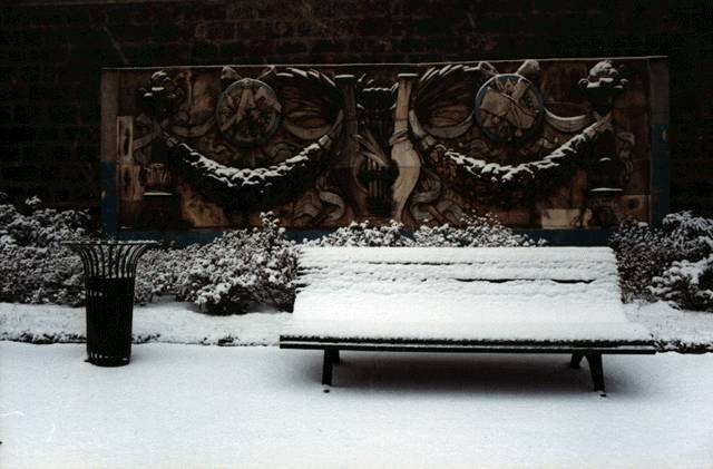 Banc sous la neige - Square Paul Langevin