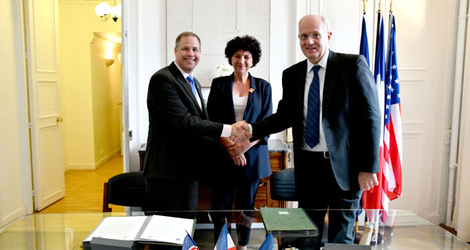 Signature CNES-NASA