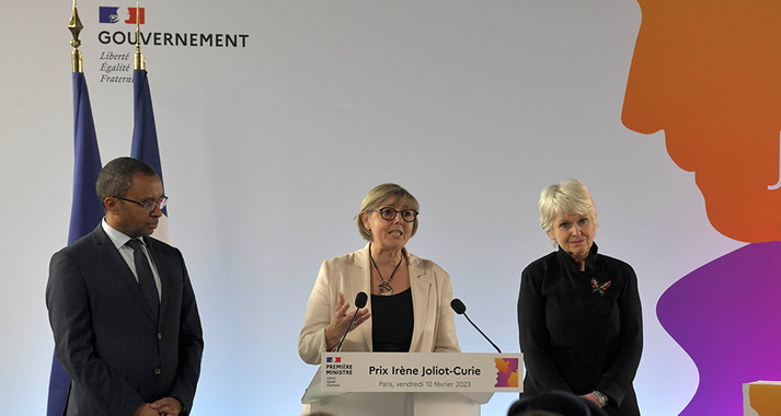 Les ministres Sylvie Retailleau, Pap Ndiaye et Isabelle Rome à la cérémonie de remise des prix Irène Joliot-Curie 2022