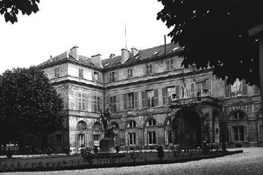 Entrée du pavillon Boncourt